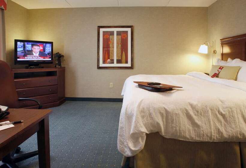 هتل Hampton Inn & Suites Columbus Polaris