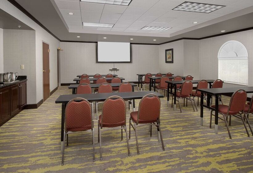 هتل Hampton Inn & Suites Lake City