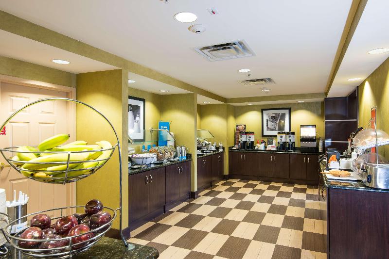 هتل Hampton Inn & Suites Lake City