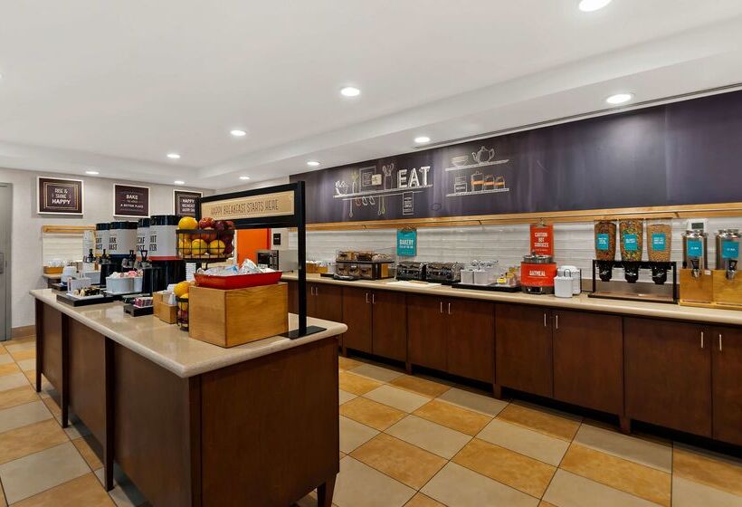 هتل Hampton Inn & Suites Fort Belvoir Alexandria South