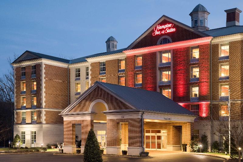 هتل Hampton Inn & Suites Williamsburg Central