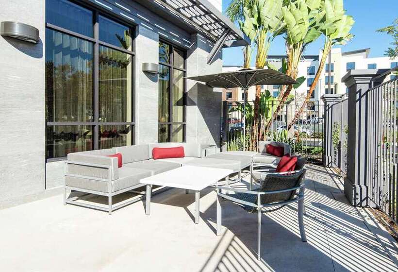 هتل Hilton Garden Inn Irvine Spectrum Lake Forest