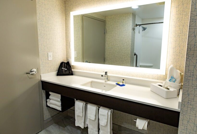 هتل Holiday Inn Express   Columbus   Dublin, An Ihg