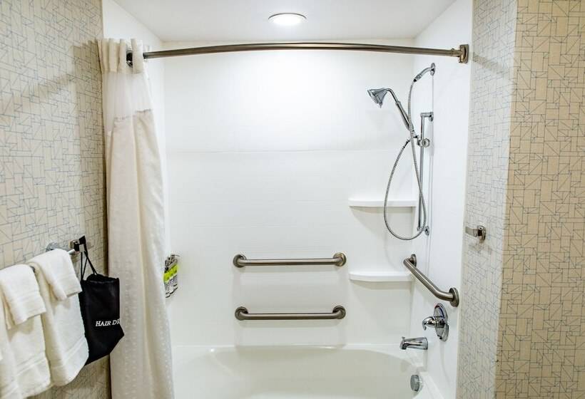 هتل Holiday Inn Express   Columbus   Dublin, An Ihg