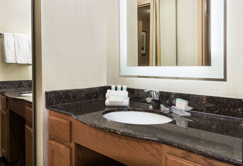 هتل Homewood Suites By Hilton Buffalo/amherst