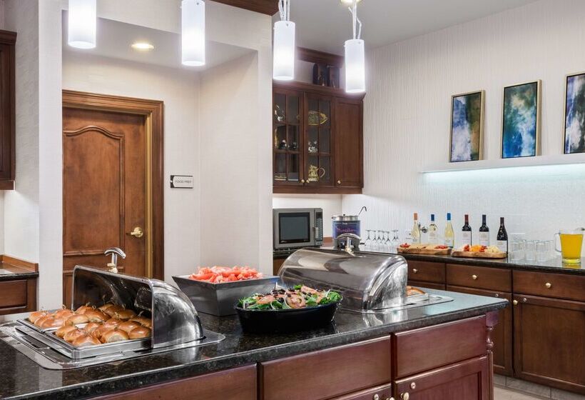 هتل Homewood Suites By Hilton Buffalo/amherst