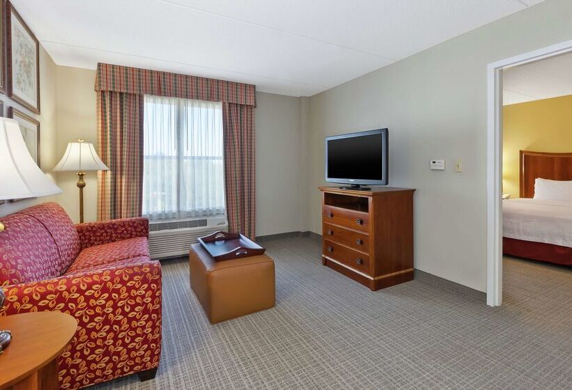 هتل Homewood Suites By Hilton Chesapeakegreenbrier
