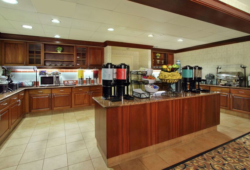هتل Homewood Suites By Hilton Chesapeakegreenbrier