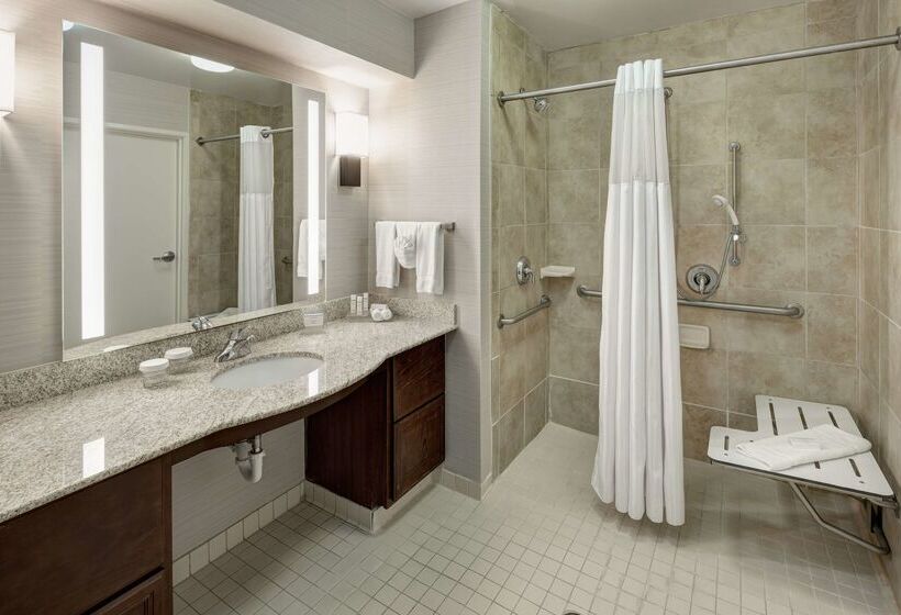 هتل Homewood Suites By Hilton El Paso Airport