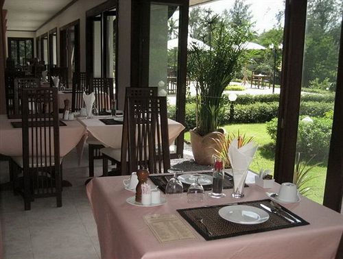 Hotel Khao Lak Riverside Resort & Spa