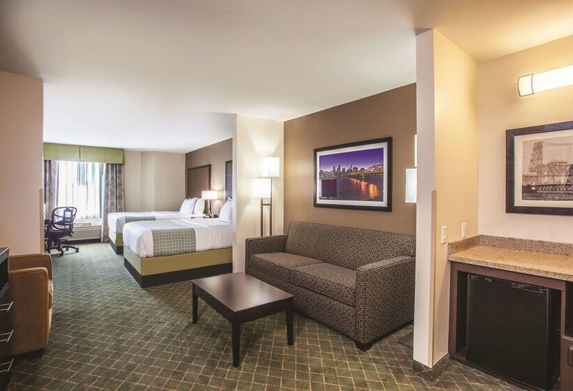 Hotel La Quinta Inn & Suites By Wyndham Portland Airport