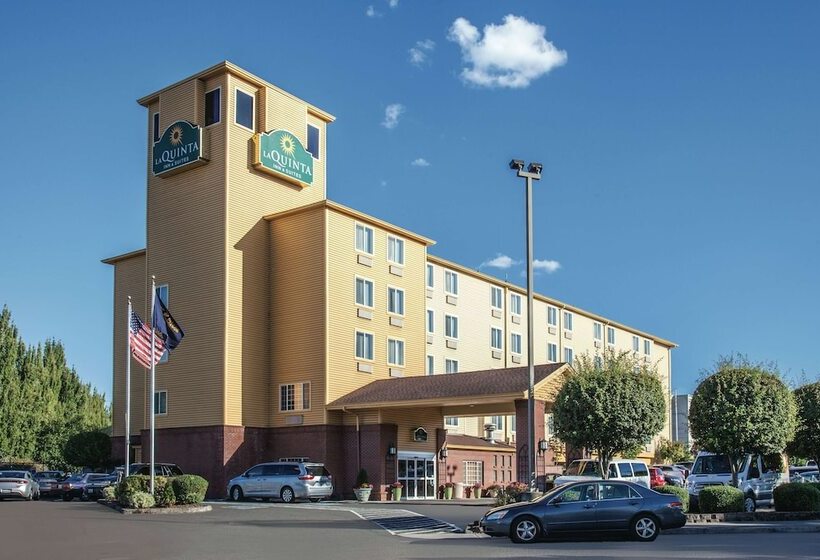 هتل La Quinta Inn & Suites By Wyndham Portland Airport