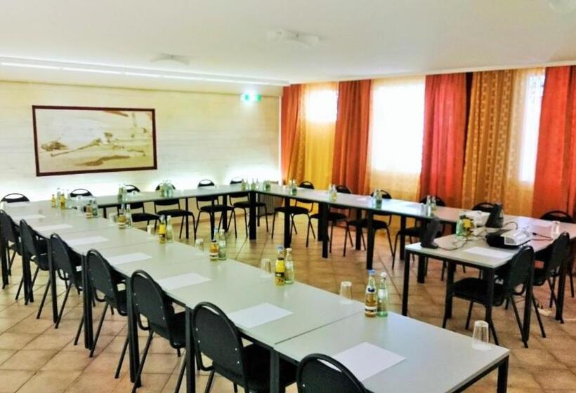 هتل Petersburg Superior