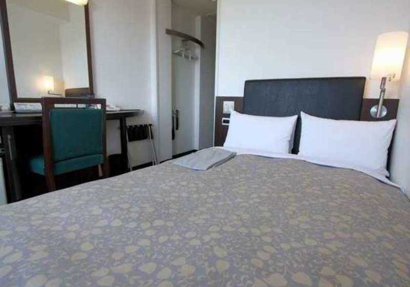 Takaoka Manten Hotel Ekimae