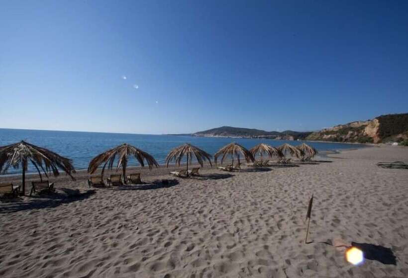 Aktaion Resort