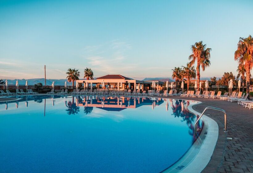 هتل Almyros Beach