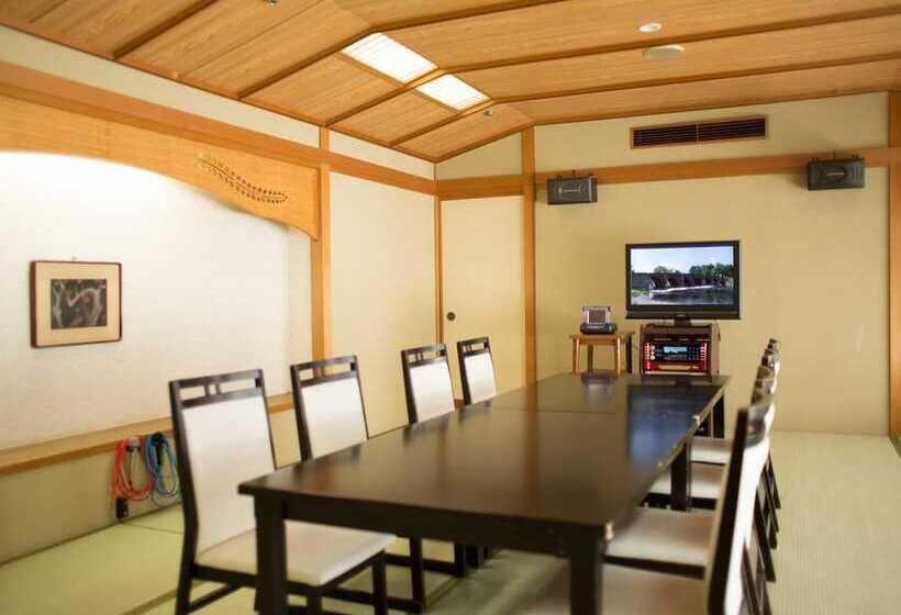 هتل Atami Kinjokan