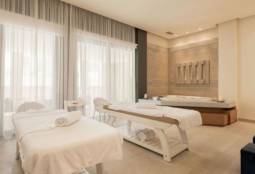 هتل Avra Imperial