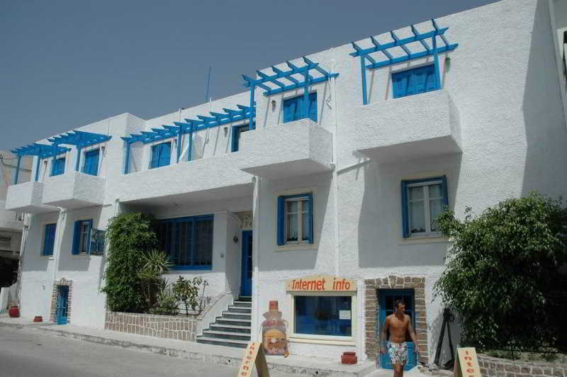 هتل Capetan Giorgantas