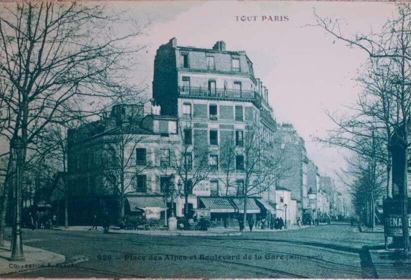 Отель Hôtel De La Place Des Alpes