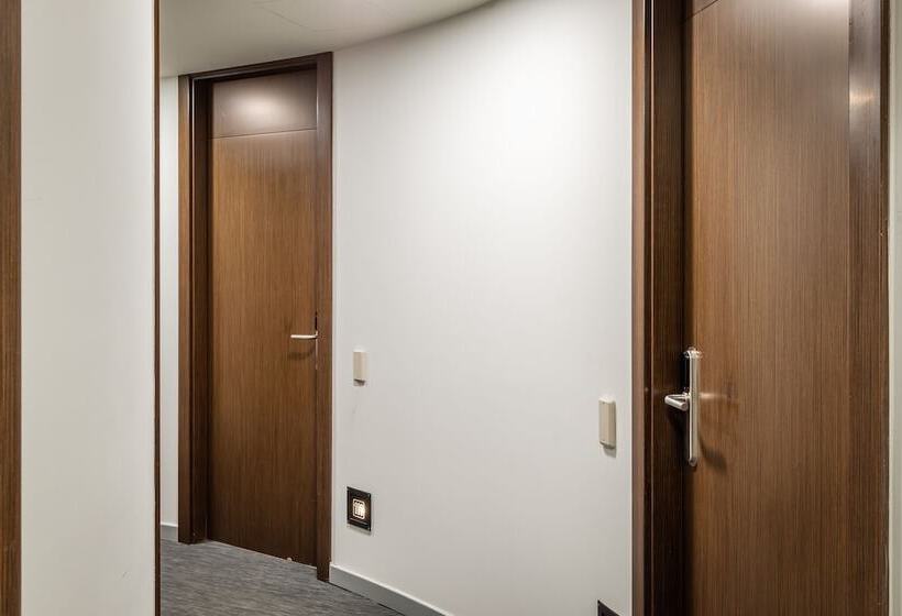 Fotos del hotel Madanis Liceo:  15