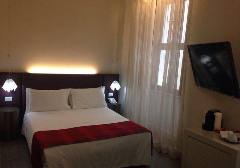 Hotel Navona Palace Luxury Inn