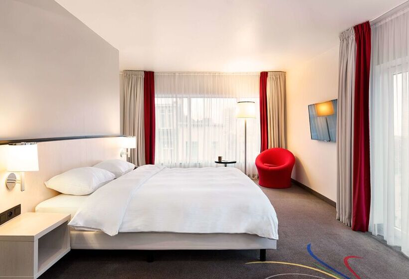 فندق Park Inn By Radisson Brussels Midi, Brussels