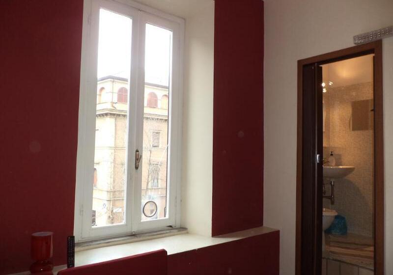 هتل Quo Vadis Roma 2