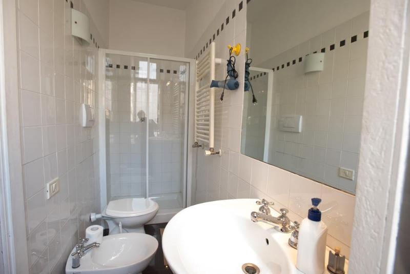 هتل Quo Vadis Roma 2