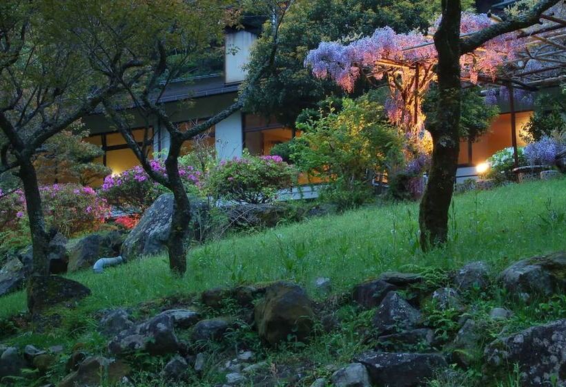 Hotel Ryokan Kijitei Hoeiso