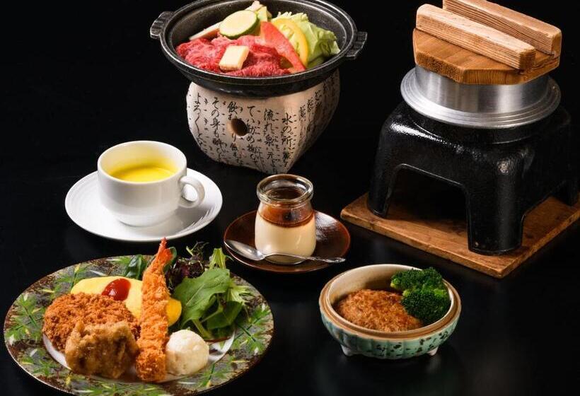 هتل Shirasagiyu Tawaraya