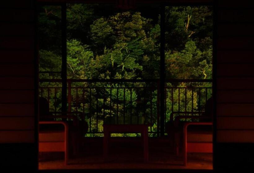 هتل Shirasagiyu Tawaraya