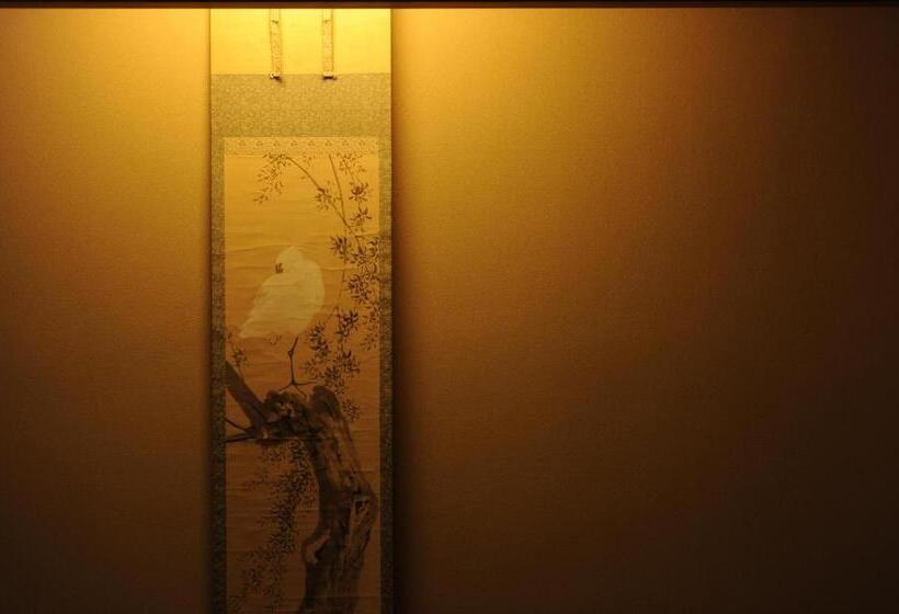 هتل Shirasagiyu Tawaraya