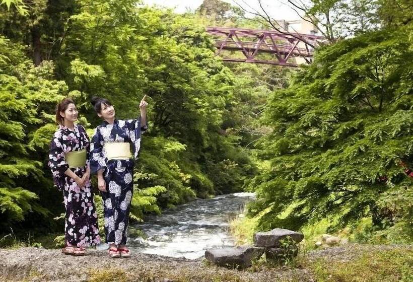 هتل Shirasagiyu Tawaraya