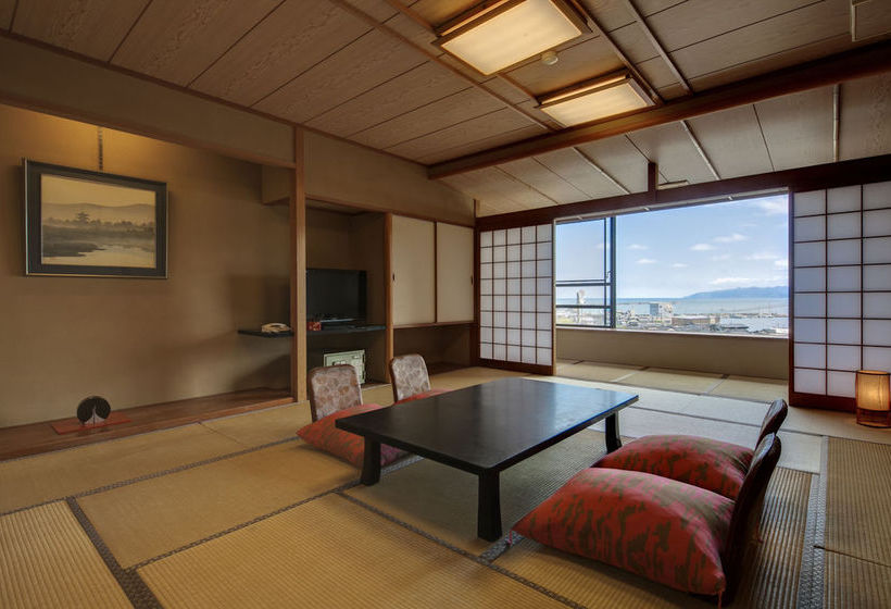 Hotel Wajimaonsen Yashio