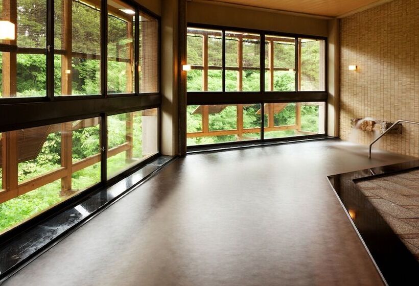 هتل Yamanaka Onsen Kissho Yamanaka