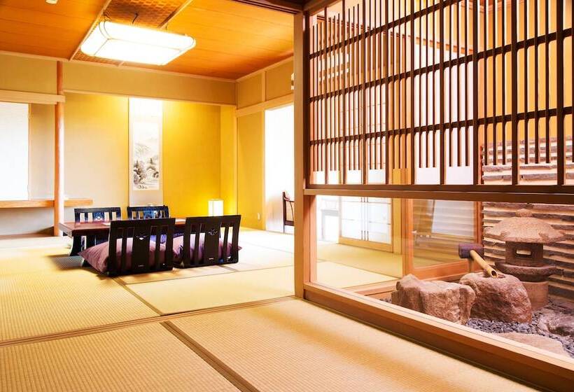 هتل Yamanaka Onsen Kissho Yamanaka