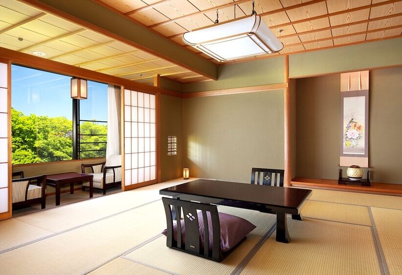 هتل Yamanaka Onsen Kissho Yamanaka