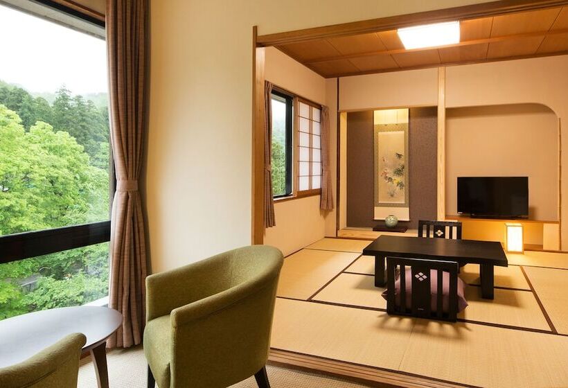 هتل Yamanaka Onsen Kissho Yamanaka