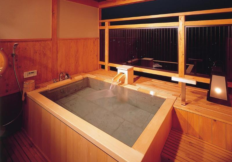 هتل Yunoyado Hakusan Shoubutei