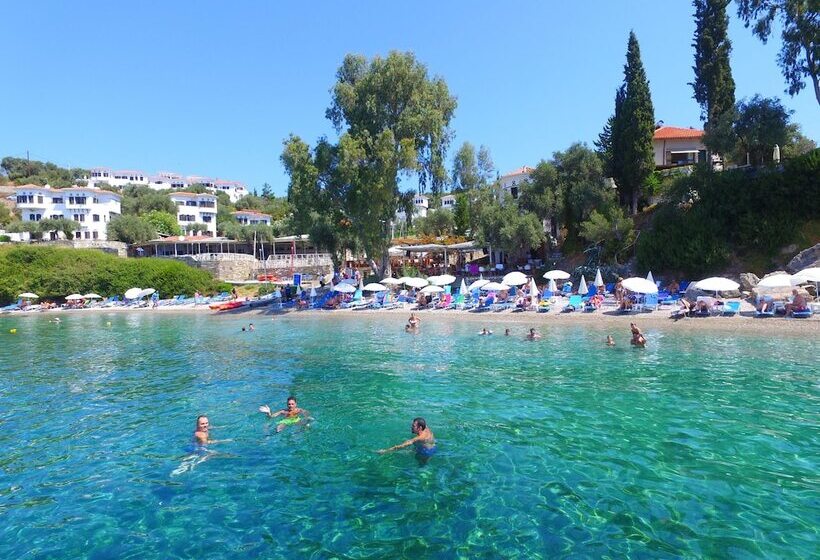 Leda Village Resort
