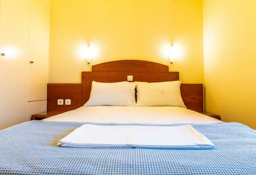 Orestis Hotel Sea View Apartments