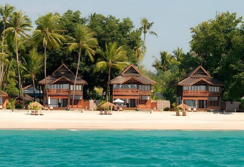 Amazing Ngapali Resort
