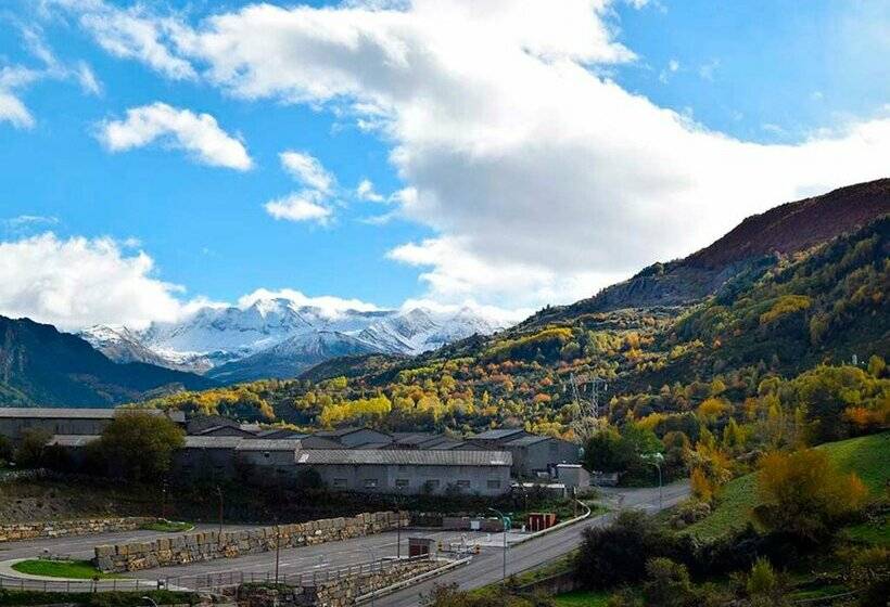 Apartamentos Sallent de Gállego 3000