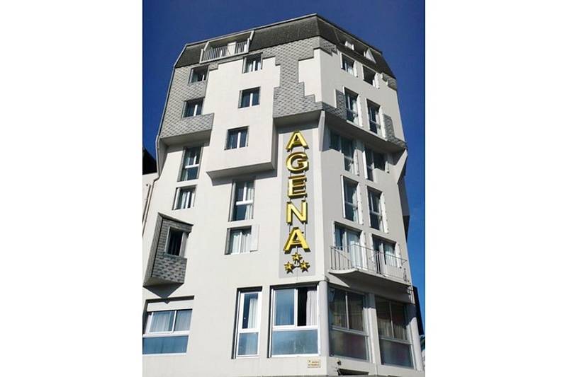 هتل Agena
