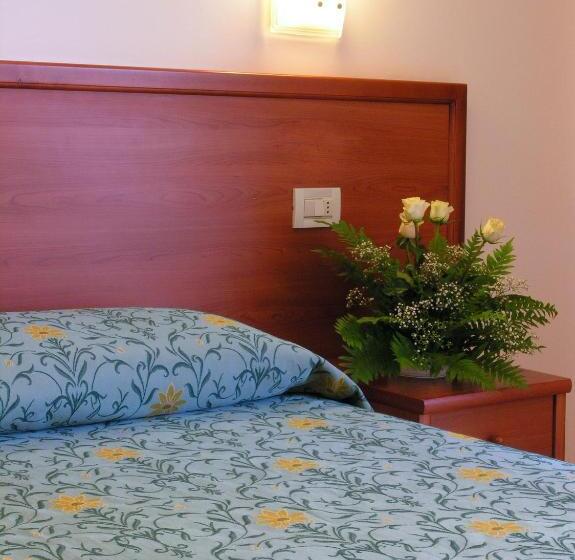 호텔 Albergo La Rocca