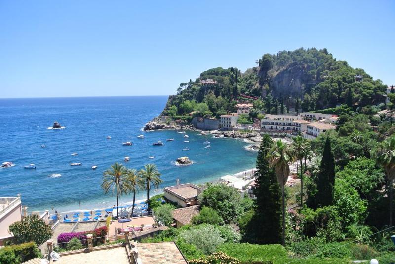 هتل Baia Azzurra