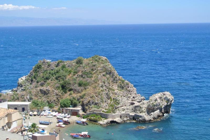 هتل Baia Azzurra