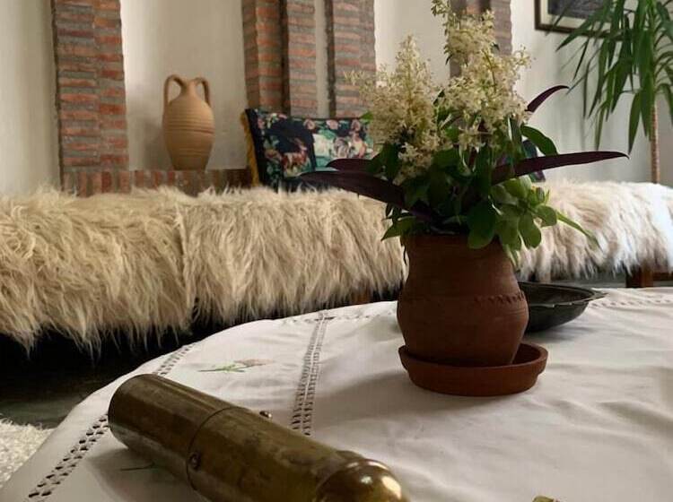 בית מלון כפרי Berati