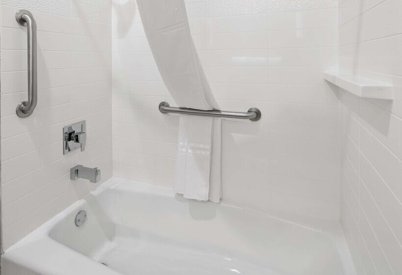 هتل Best Western Plus Houston Atascocita Inn & Suites